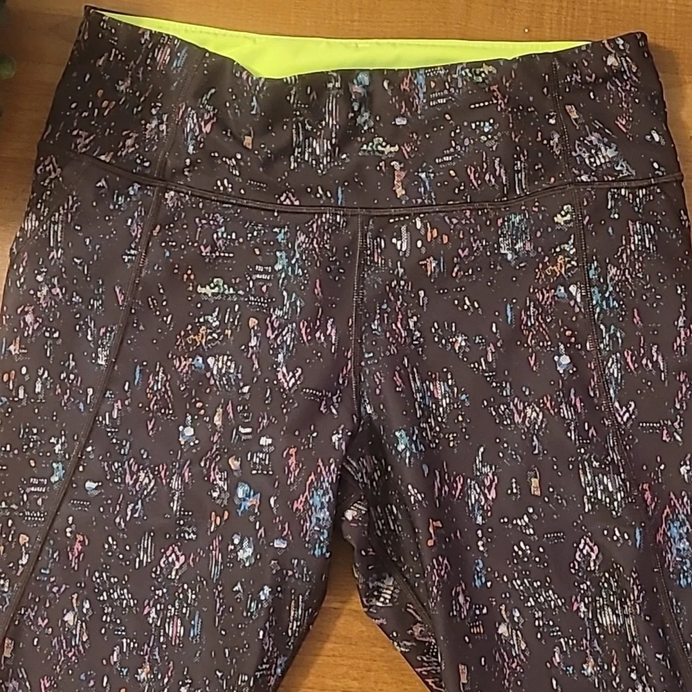 Athleta Capris - Picture 2 of 8